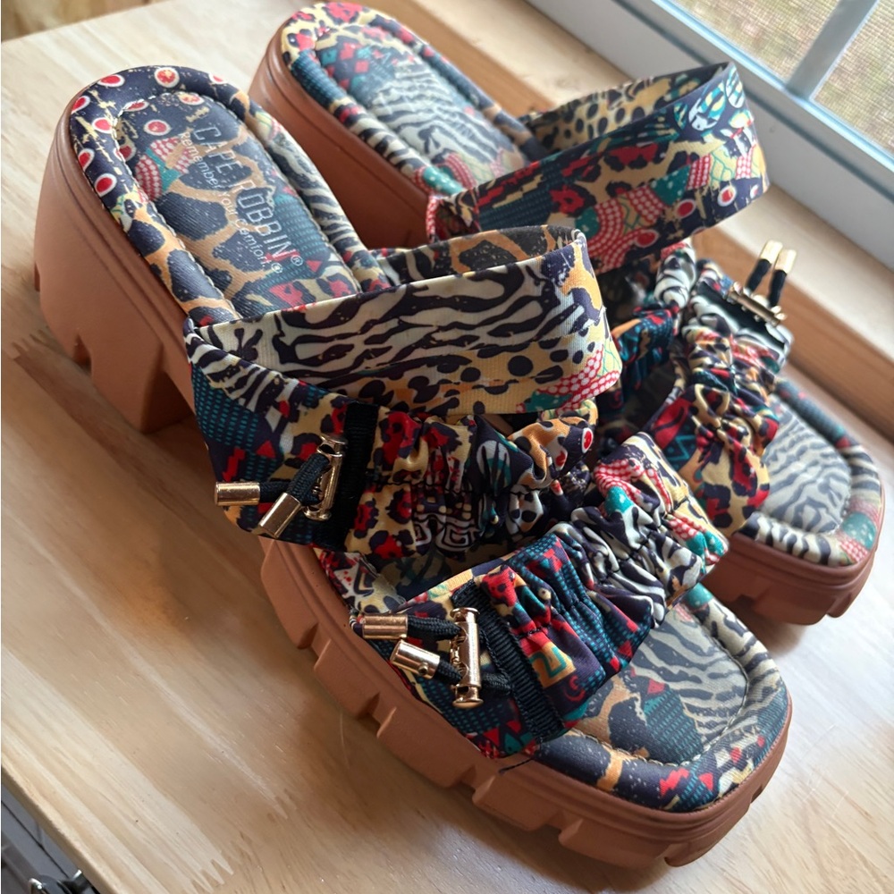 Cape Robbin Multicolor Patterned sandals